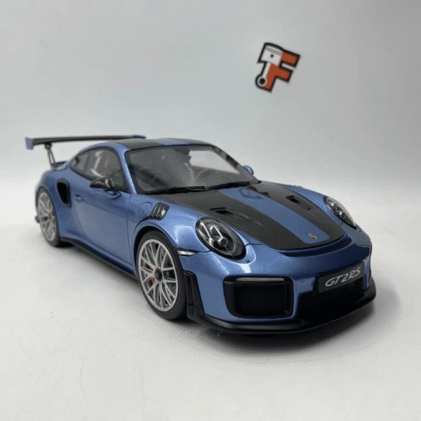 Porsche 911 GT2 RS blue 2021
