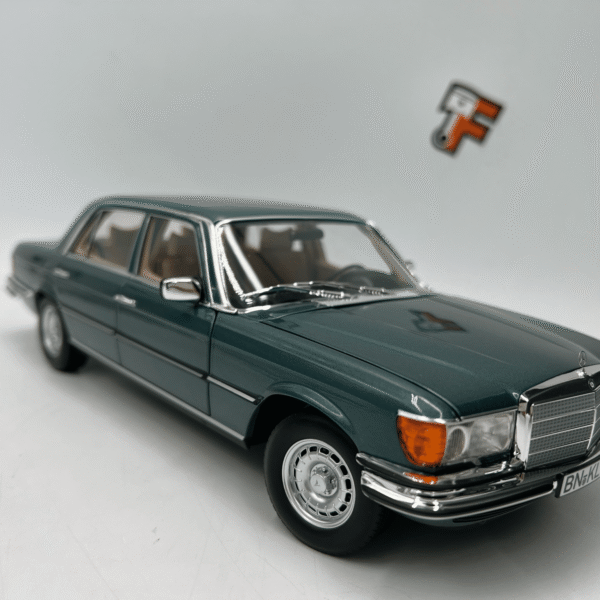 Mercedes 450 SEL 6.9 Blue Petrol