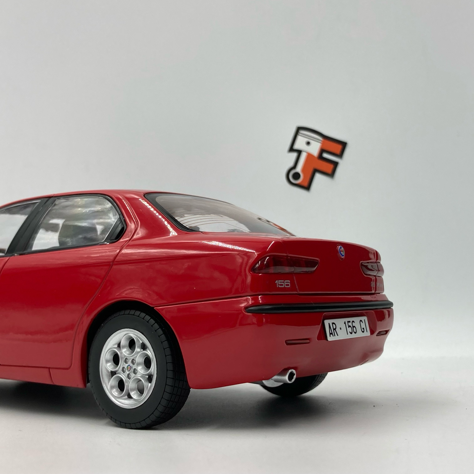 Alfa Romeo 156 2.5 V6 Rosso Alfa 1997 – Image 9