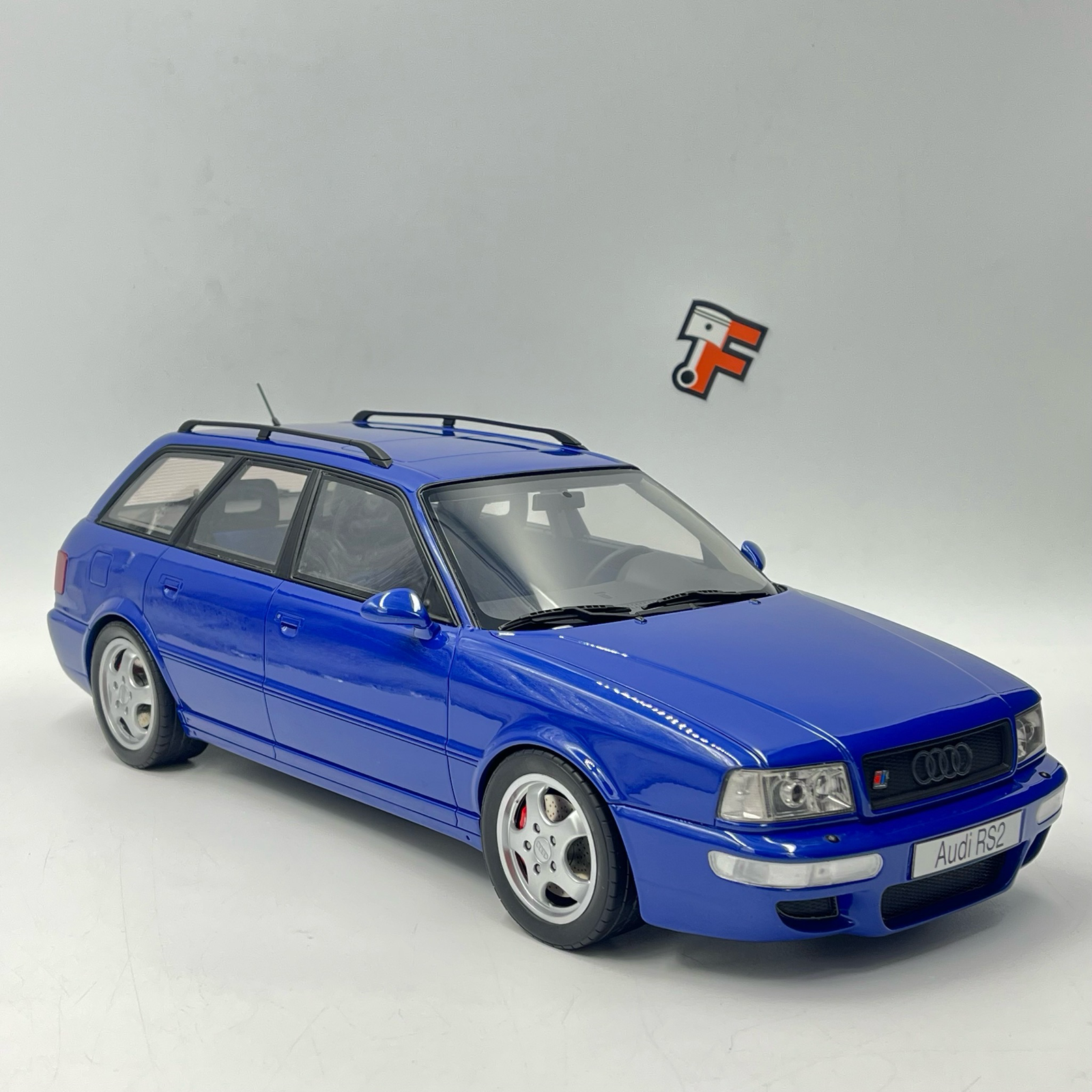 Miniature Audi RS2 Nogaro Blue 1994 TM12-10A vendue en Suisse