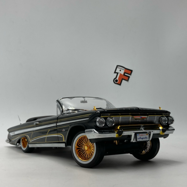 Chevrolet Impala Convertible LowRider Black 1961