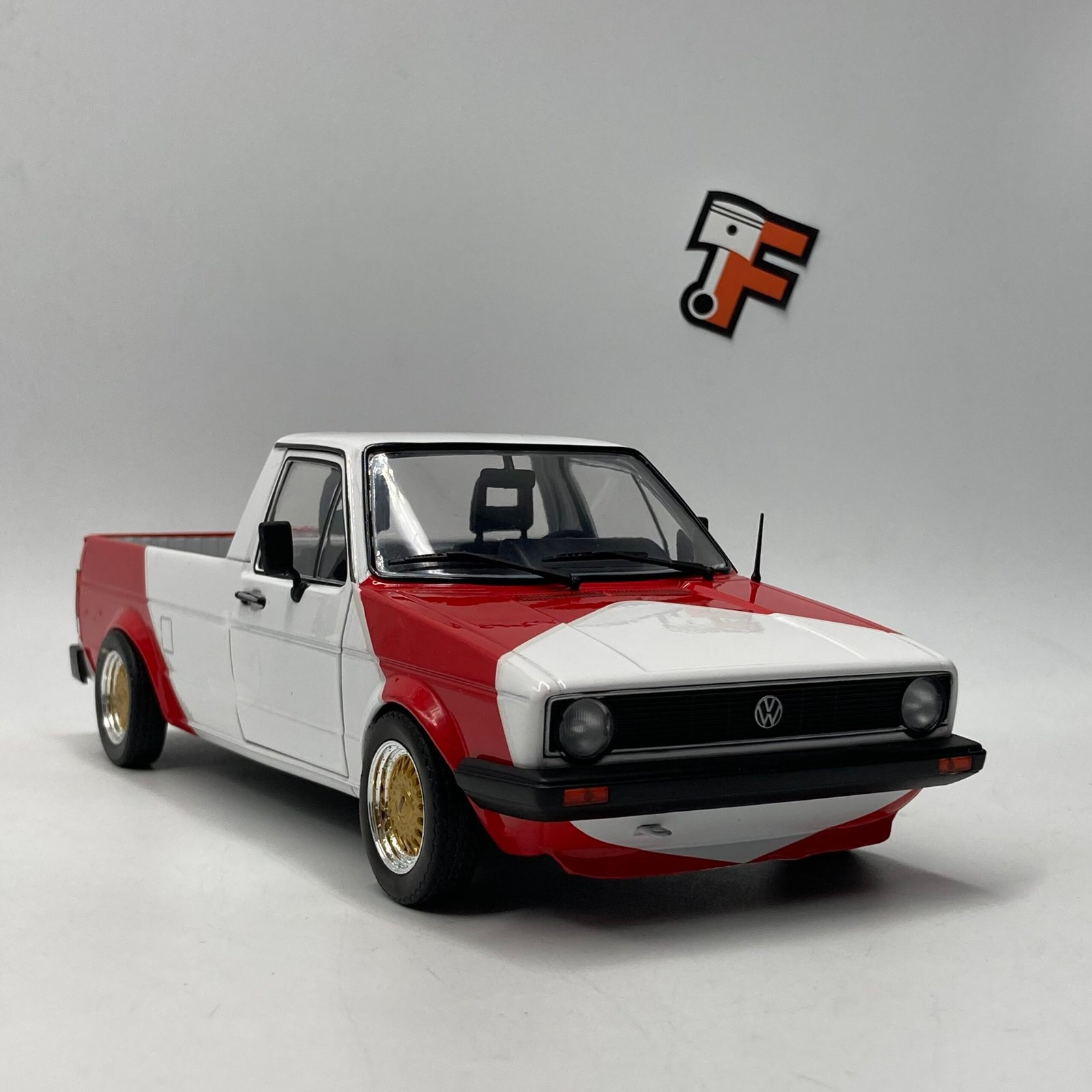 Miniature Volkswagen Caddy MK.1 M Racing Tribute 1982 vendue en Suisse par Frakaxessoires
