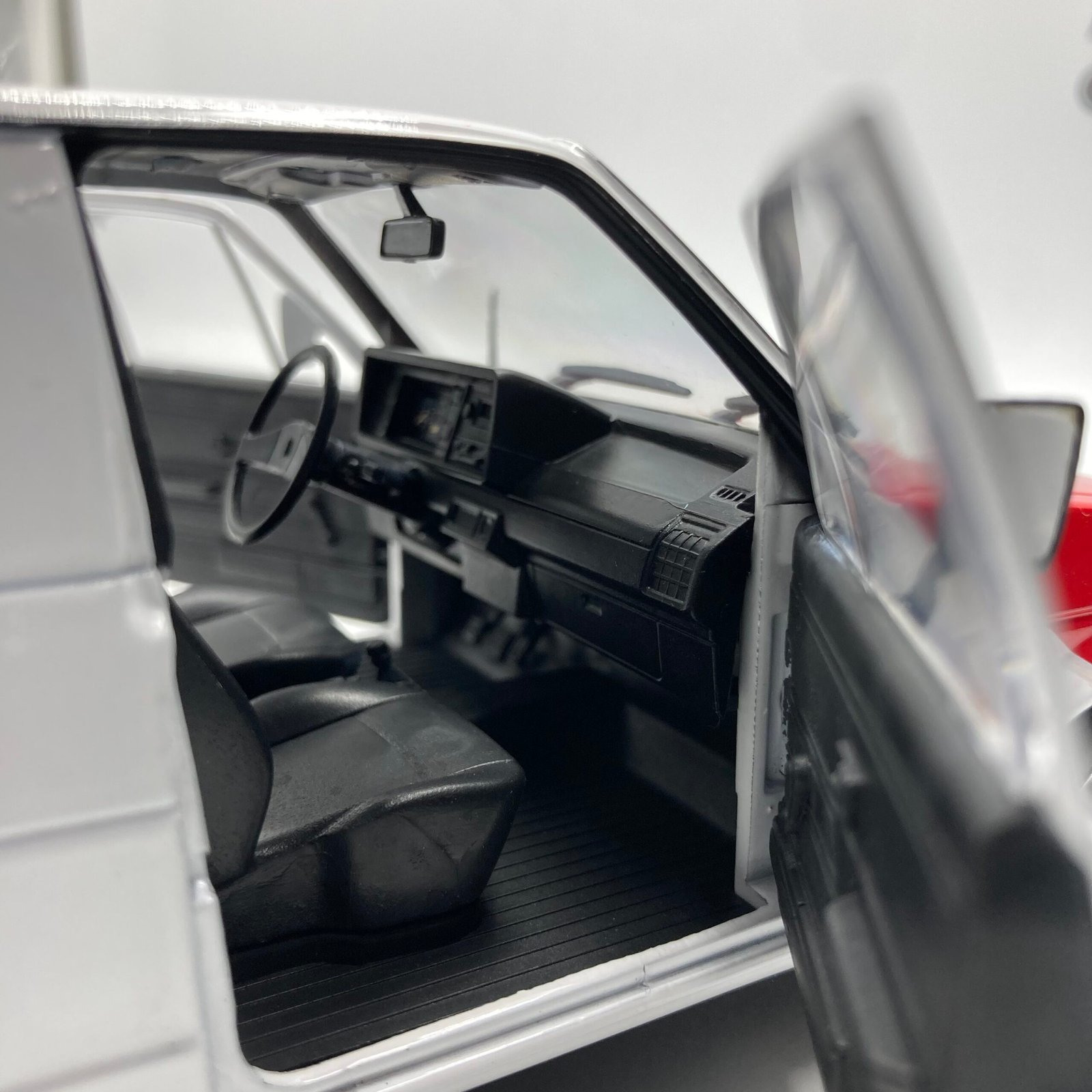 Volkswagen Caddy MK.1 M Racing Tribute 1982 – Image 9