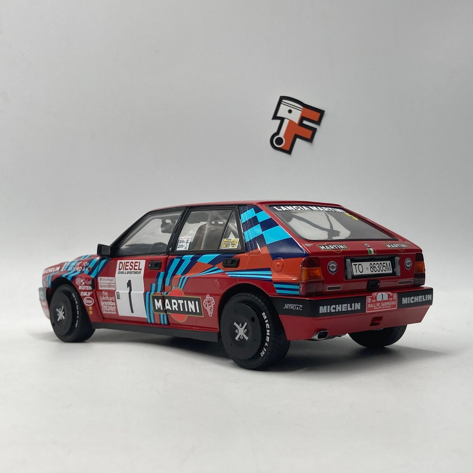 Lancia Delta HF Integrale Rally San Remo 1989 – Image 5