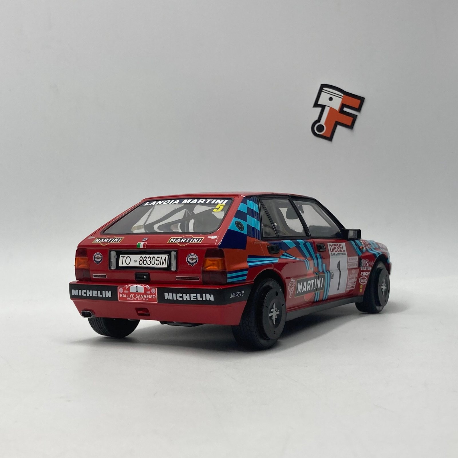 Lancia Delta HF Integrale Rally San Remo 1989 – Image 7