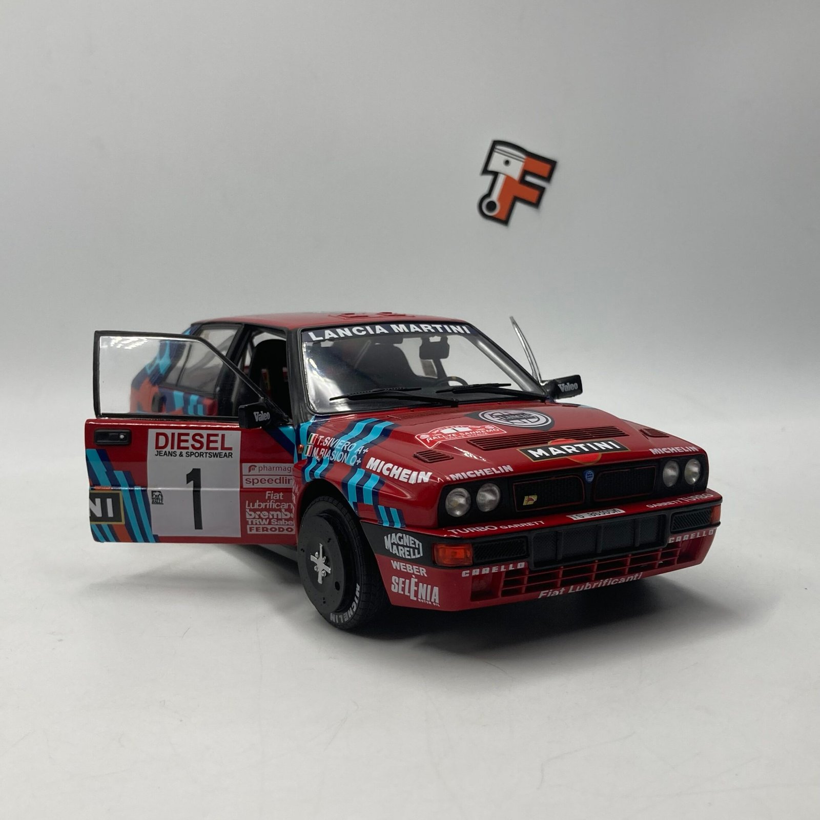 Lancia Delta HF Integrale Rally San Remo 1989 – Image 11