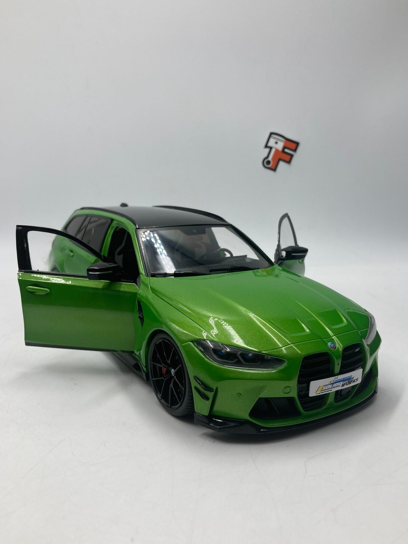 BMW M3 Compétition M xDrive Touring (G81) 2023 - Isle of Man Green – Image 11