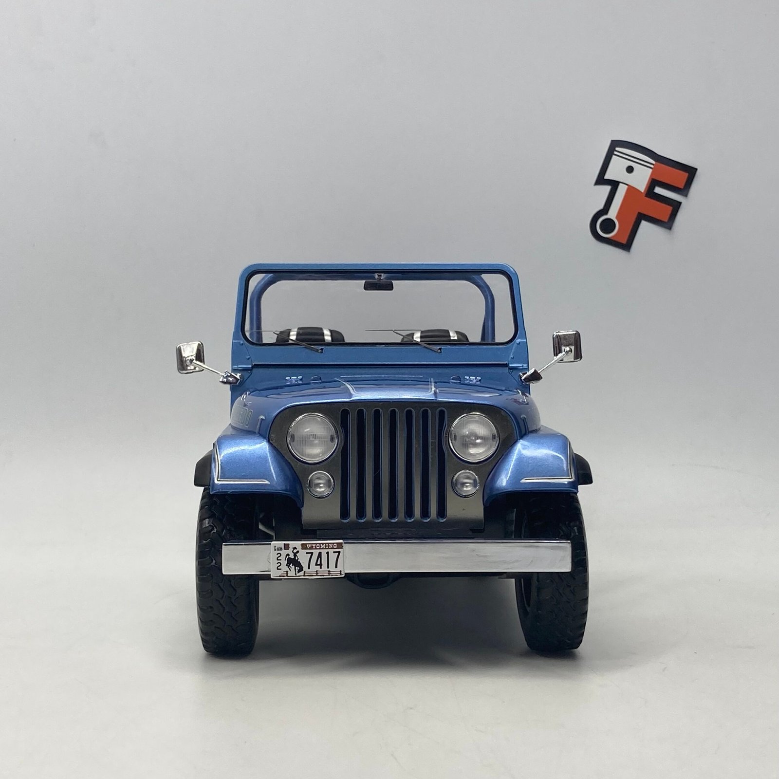 Jeep CJ-7 Laredo Blue – Image 2